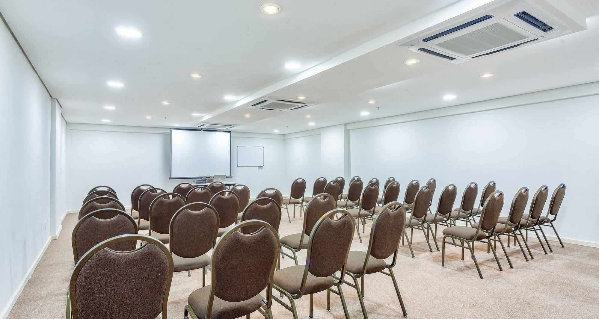 Best Hotel Sobral Bagian luar foto
